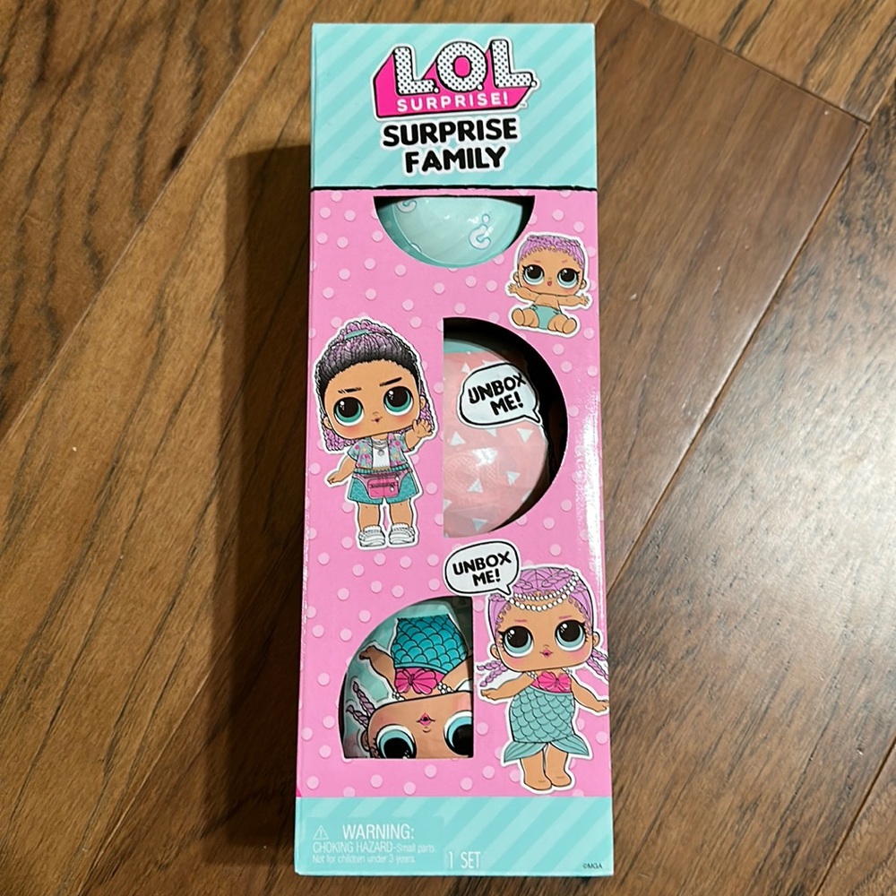L.O.L. Surprise! Merbaby Family 3 Pack Exclusive with 7+ Surprises